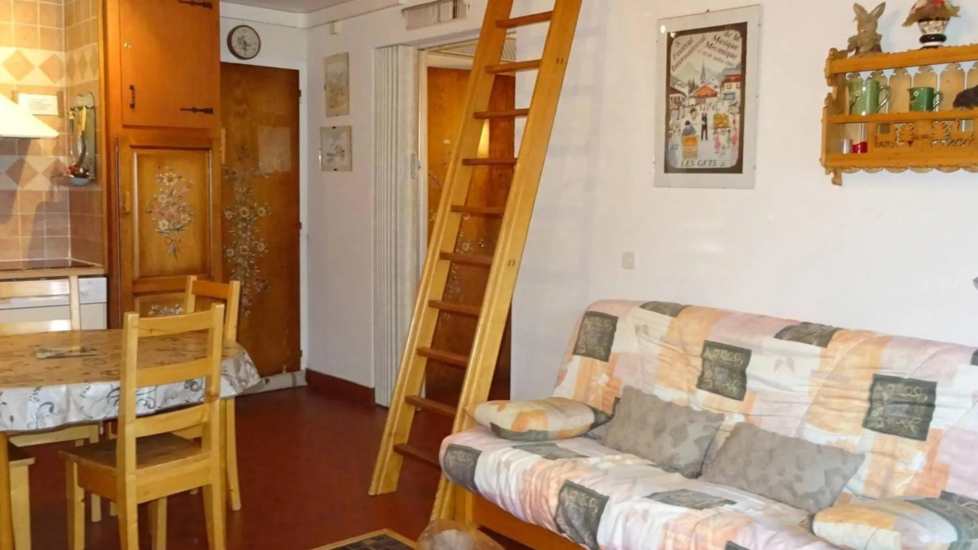 Les Gets : Duplex Lumineux 2 Pieces, Ski-In/Out, A 250M Du Centre, Pour 6/8 Personnes - Fr-1-802-63